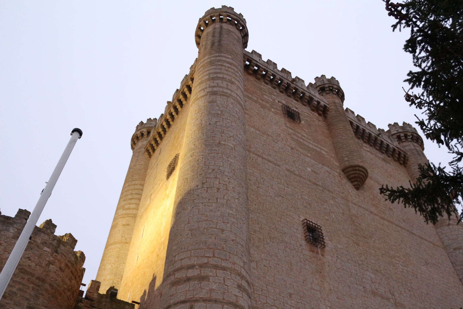 Castillo de Fuensaldaña